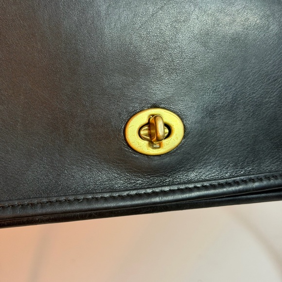 Coach Vintage Penny Pocket Purse Black Leather Crossbody Bag - Picture 9 of 12